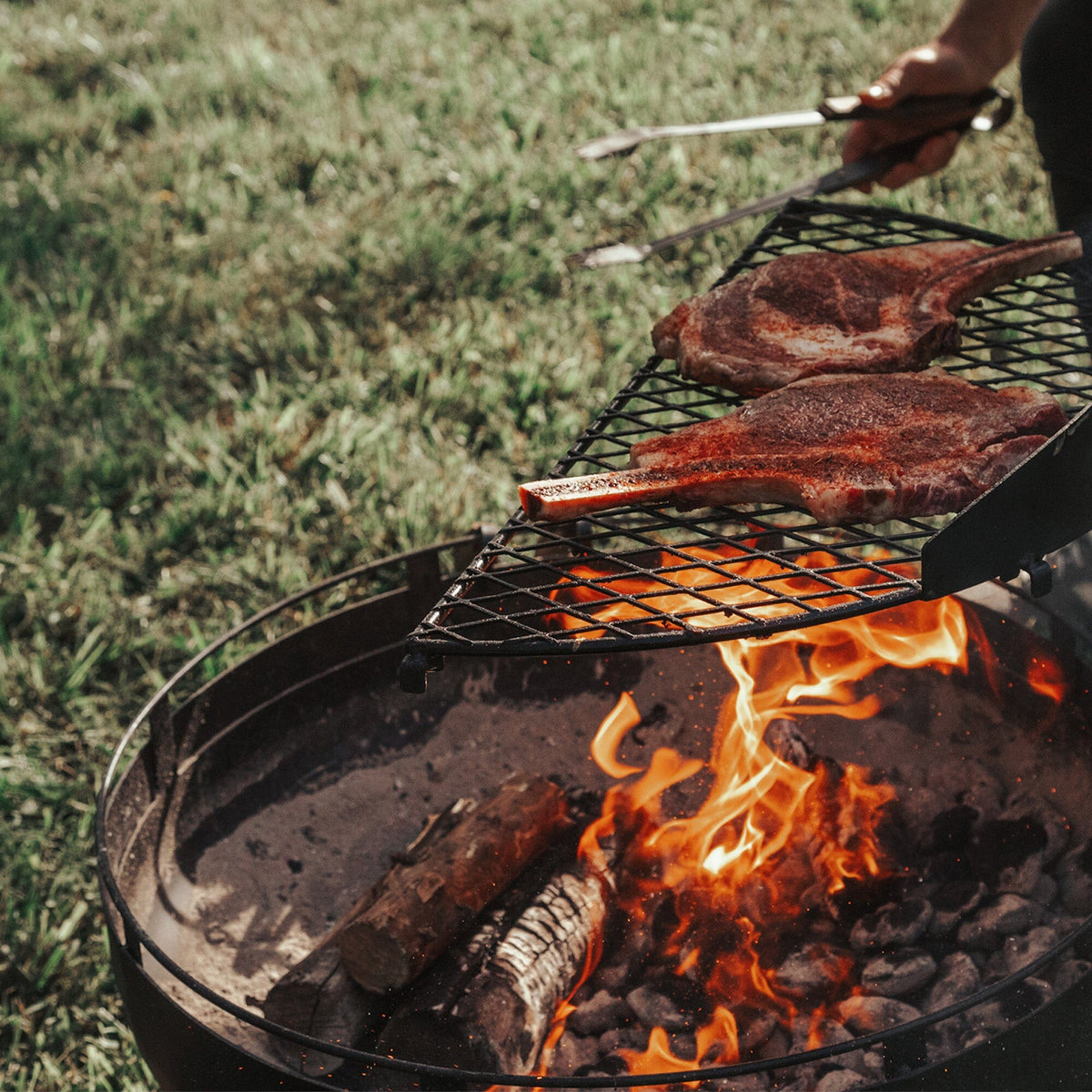 Cowboy Fire Pit Grill - 23" Bundle