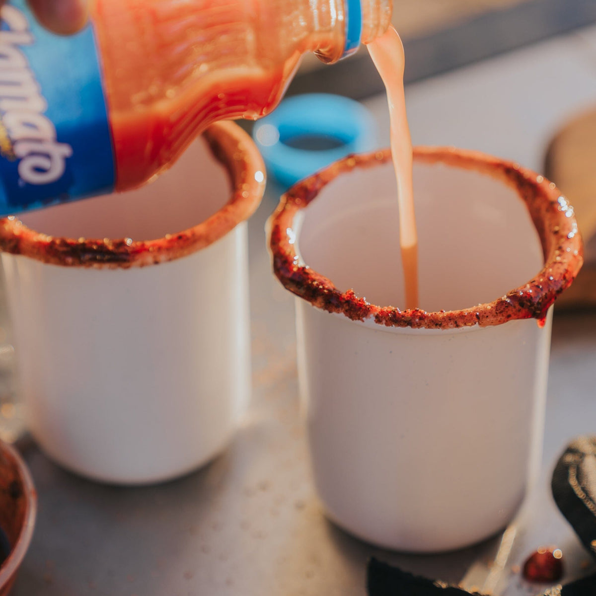 Rolled Enamelware Cup Set